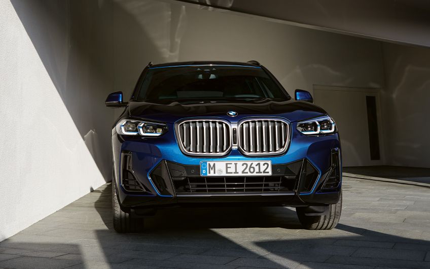 Gewerbliches Leasing: Der BMW X3 xDrive20d für Fahrschulen