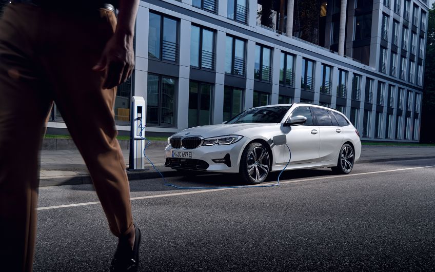 Gewerbliches Leasing: Der BMW 3er Touring als Plug-in-Hybrid