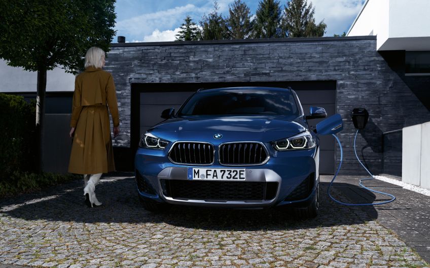 INDIVIDUELL, SPORTLICH, EINZIGARTIG. DER BMW X2 Plug-In HYBRID.