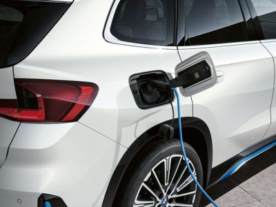 BMW iX1 Charging